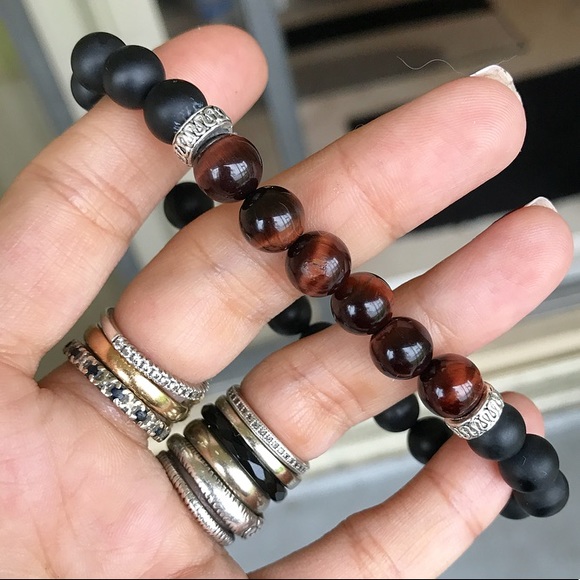 Men or women black onyx & red tiger eye bracelet - Picture 3 of 7
